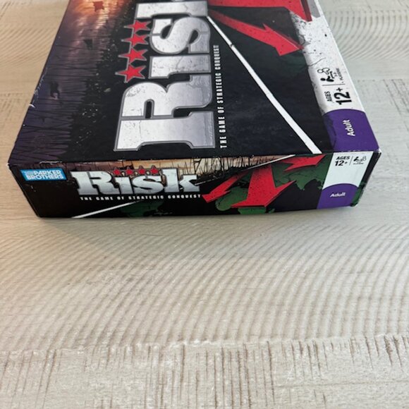 Parker Brothers Risk (Revised Edition) 2008 - Picture 9 of 12